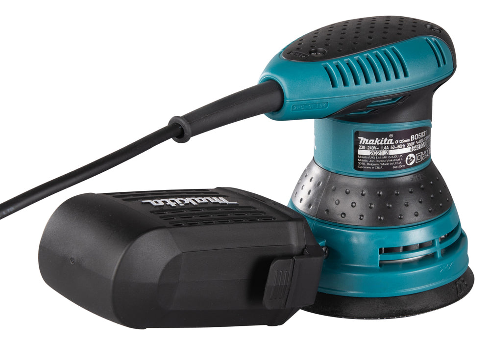 Levigatrice orbitale diamantata makita BO5031K