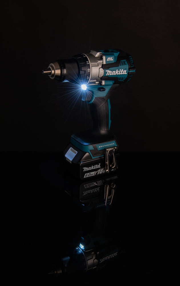 Trapano avvitatore con percussione makita DHP489ZJ