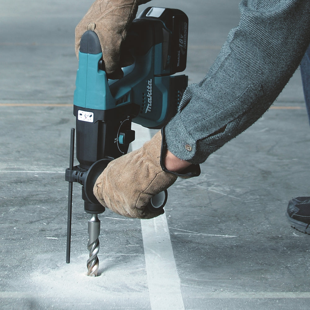 Tassellatore makita DHR243ZJ