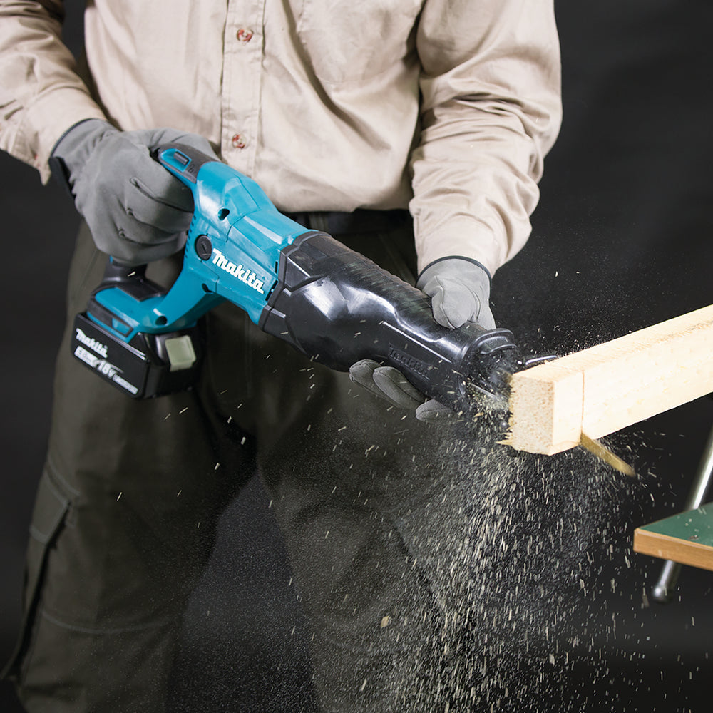 Seghetto diritto makita DJR186ZK
