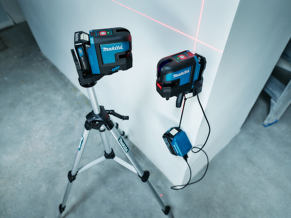 Tracciatore laser makita SK105DZ